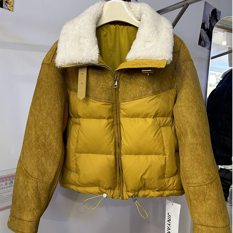 金燕子羊毛拼接90白鸭绒羽绒服