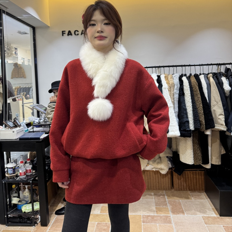 冬季小香风红色毛领短裙两件套女