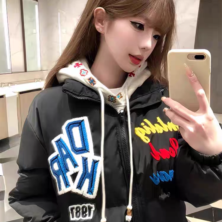 原创美式字母植绒刺绣棉服