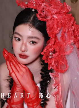 TM｜康康大课同款两件套 红色大云朵花边大头纱新娘走秀