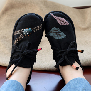 手工刺绣树叶虫儿布鞋女款冬季布鞋女士布鞋冬加绒加厚保暖布鞋女