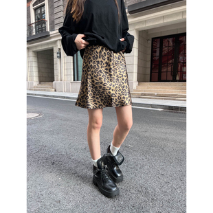 YTT轻奢缎面豹纹百搭松紧腰半身裙4229 设季 SEASON