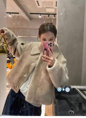 2024年冬中古仿水貂双色环保皮草宽松皮毛一体外套女短款毛绒上衣