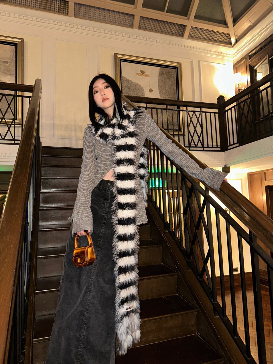 秋冬新款条纹流苏仿水貂超长围巾