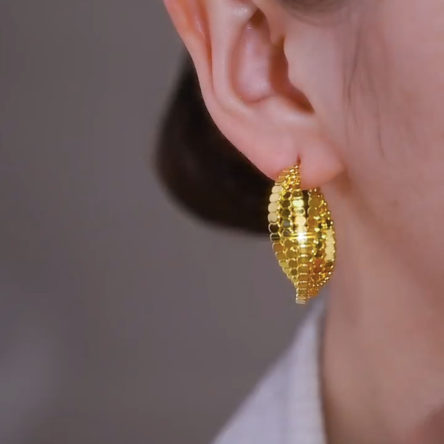 欧美金属风扭曲麻花圈圈耳环