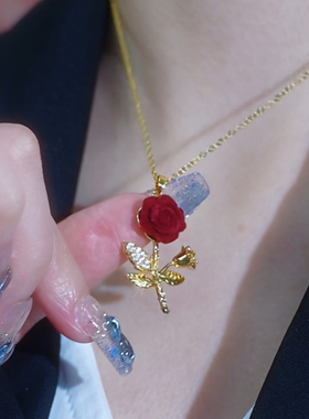 金色玫瑰花枝吊坠项链轻奢小众