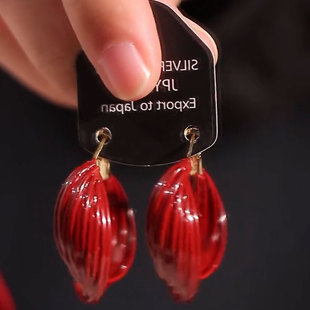 耳环女轻奢高级感耳饰 简约红色滴釉扭曲耳圈秋冬新款 时尚 气质个性
