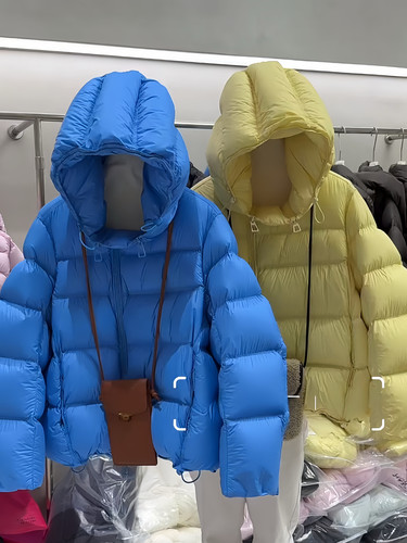 花苞帽云朵泡芙95白鹅绒面包服外套加厚连帽羽绒服上衣秋冬新款女