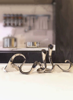 软装恒大现代简约轻奢样板间售楼处边柜展柜摆件创意烛台软装饰品