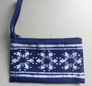 贵州蜡染手机包定制文艺文创小包零钱包文具袋非遗工艺特色礼物