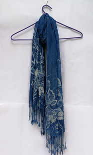 丹寨蜡染围巾定制贵州特色草木染围巾蓝染板蓝根植物染围巾扎染定