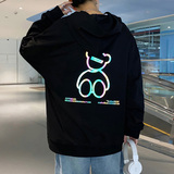 黑色