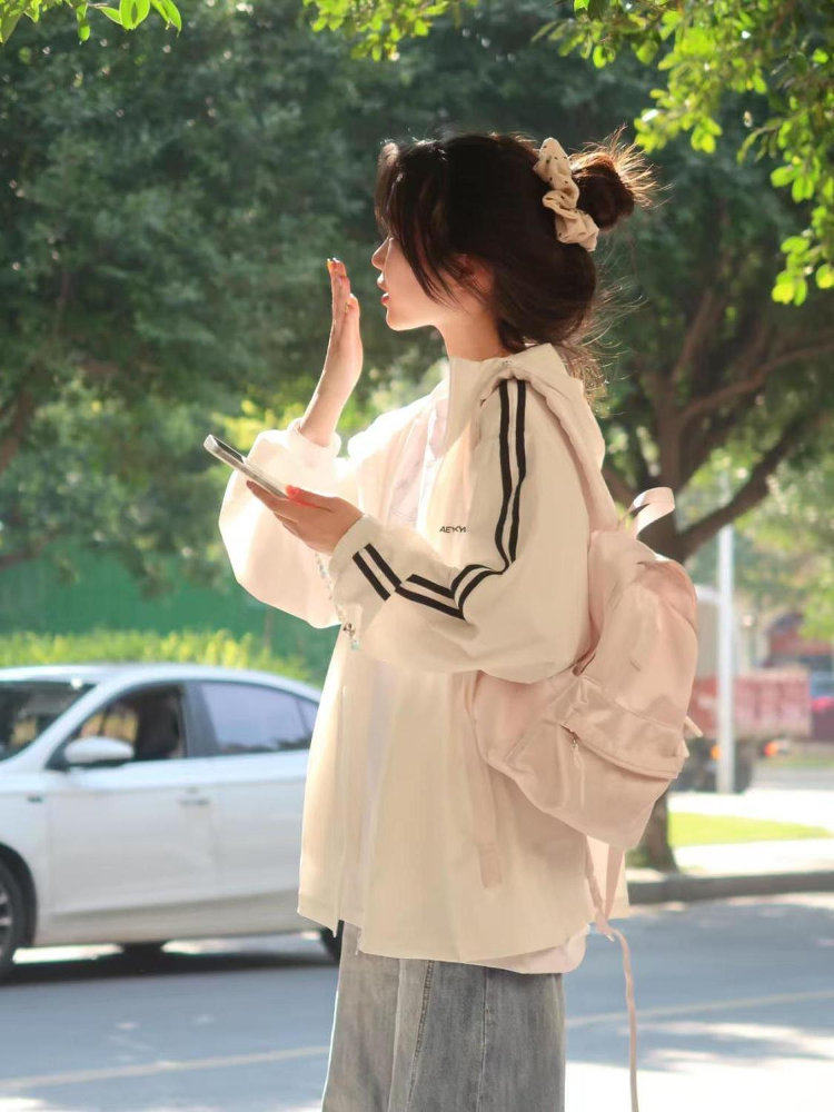 户外轻薄连帽防晒衣女夏季新款宽松学生条纹长袖防晒服外套女薄款