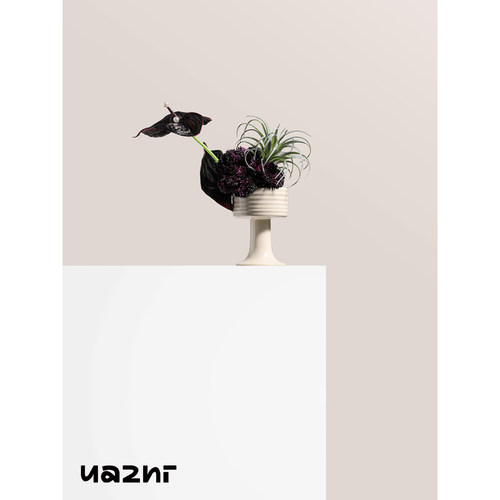 花小只简约现代样板间花器花艺