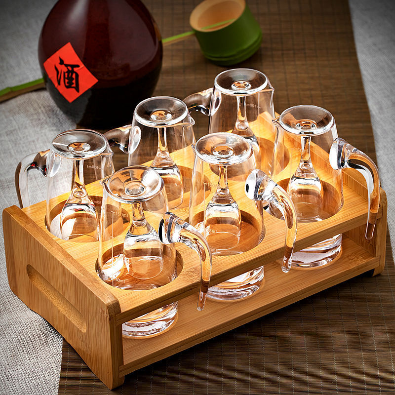 水晶玻璃带把分酒器一口杯