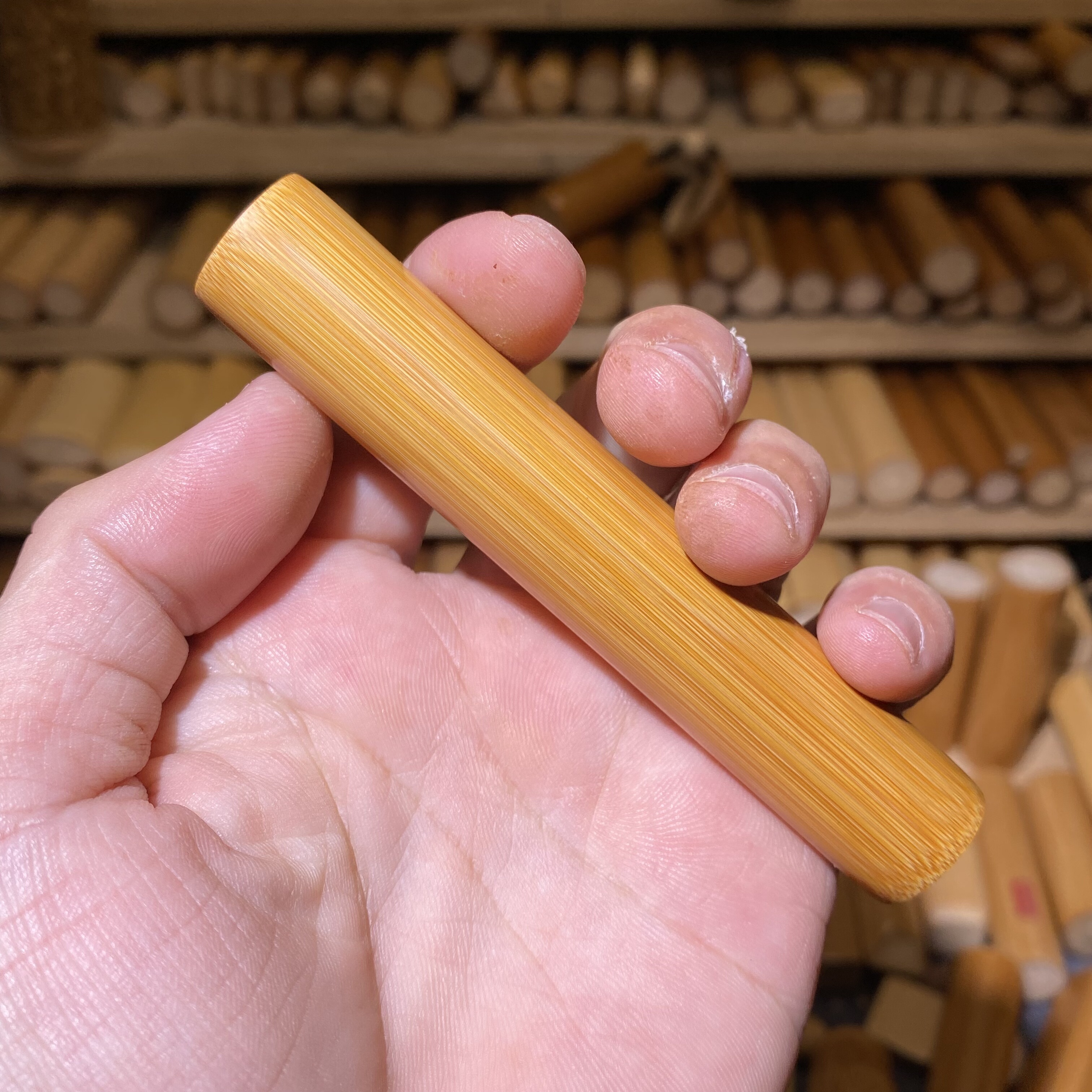 17.2-100毛呢圆，一物一链接，拍了下架，远山工实心玉竹手把件