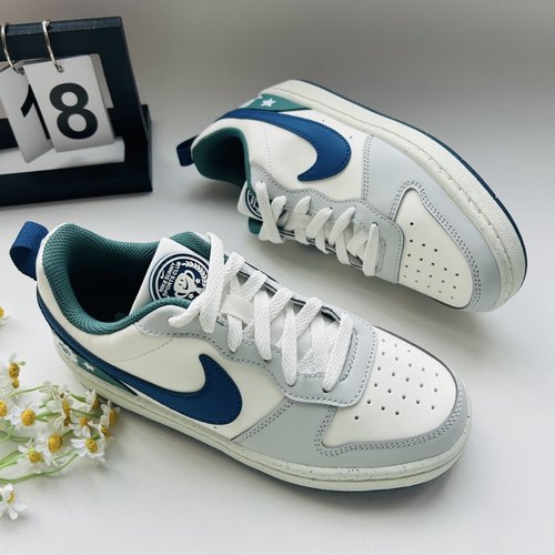 耐克Nike Court大童防滑运动休闲舒适复古板鞋HM3722-141