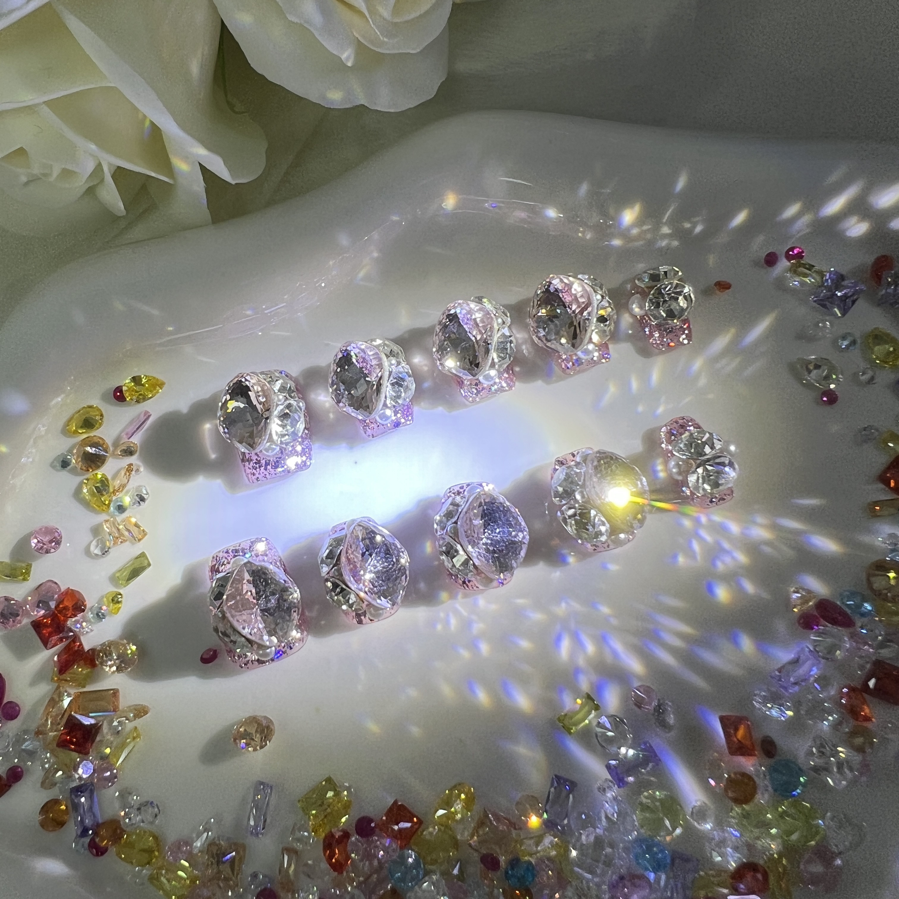 【126钻球】短短梯爆闪钻球高级感美甲,彩妆/香水/美妆工具,穿戴甲/甲片,淘宝优惠券,粉丝福利购,淘宝优惠卷