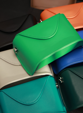 cam-in真皮wsift头层牛皮三角磁吸相机包理光GR2 GR3 GR3X保护套