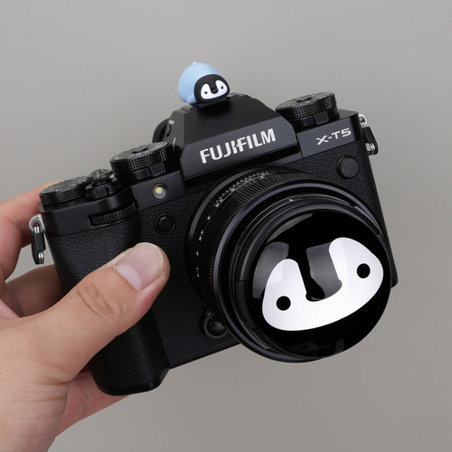 可爱趴趴黑色小企鹅镜头盖热靴