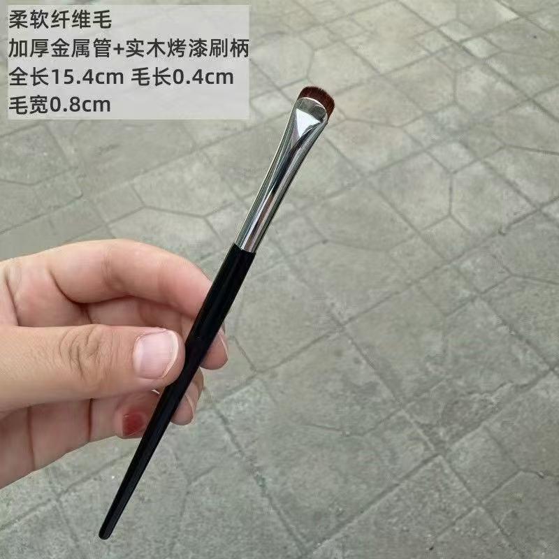 沧州月牙形眼线刷扇形刀锋刷