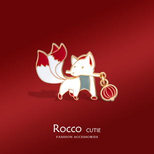 卡通小狐狸胸针女款精致可爱日系徽章学生领口别针包包装饰品配饰