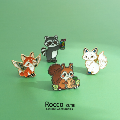 卡通浣熊赤狐白狐松鼠胸针