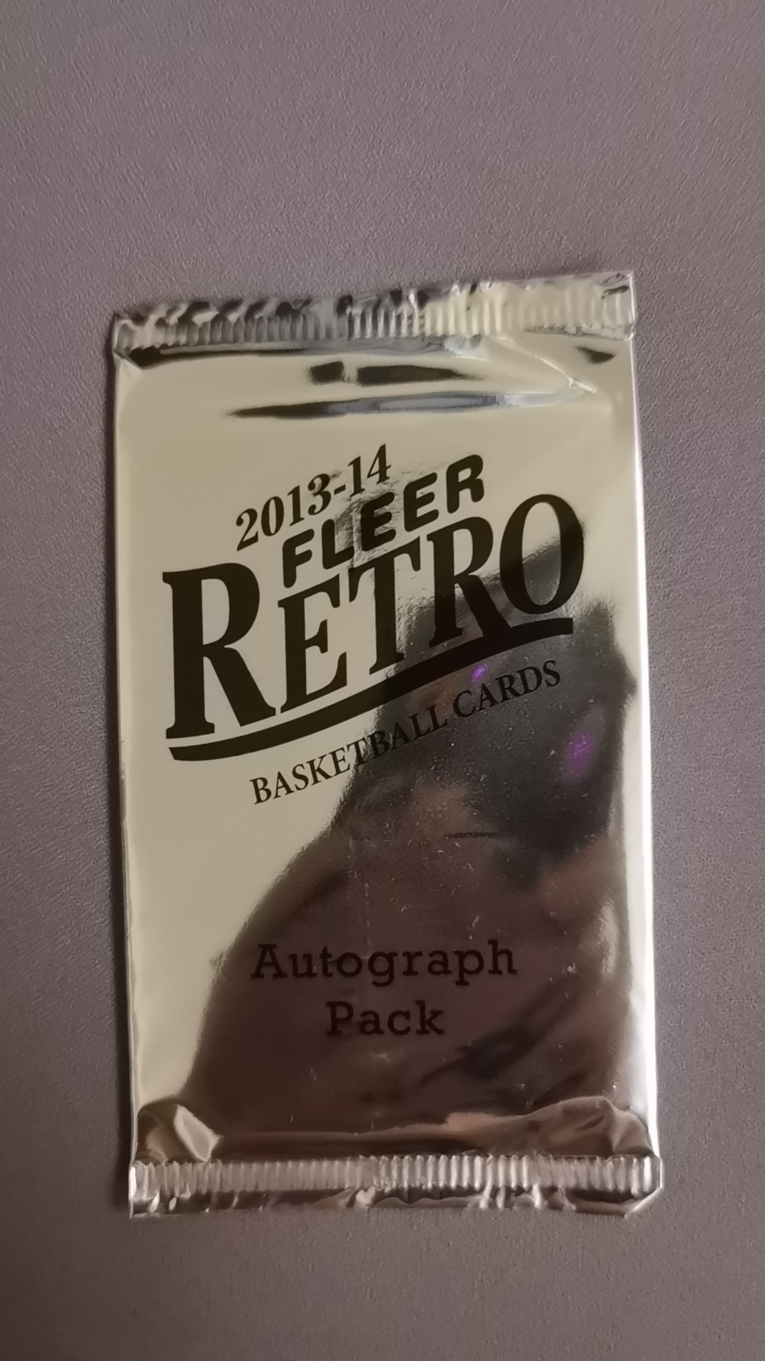 2013-14 fleer retro 篮球球星卡包，每包三个签字，博三神签字图片