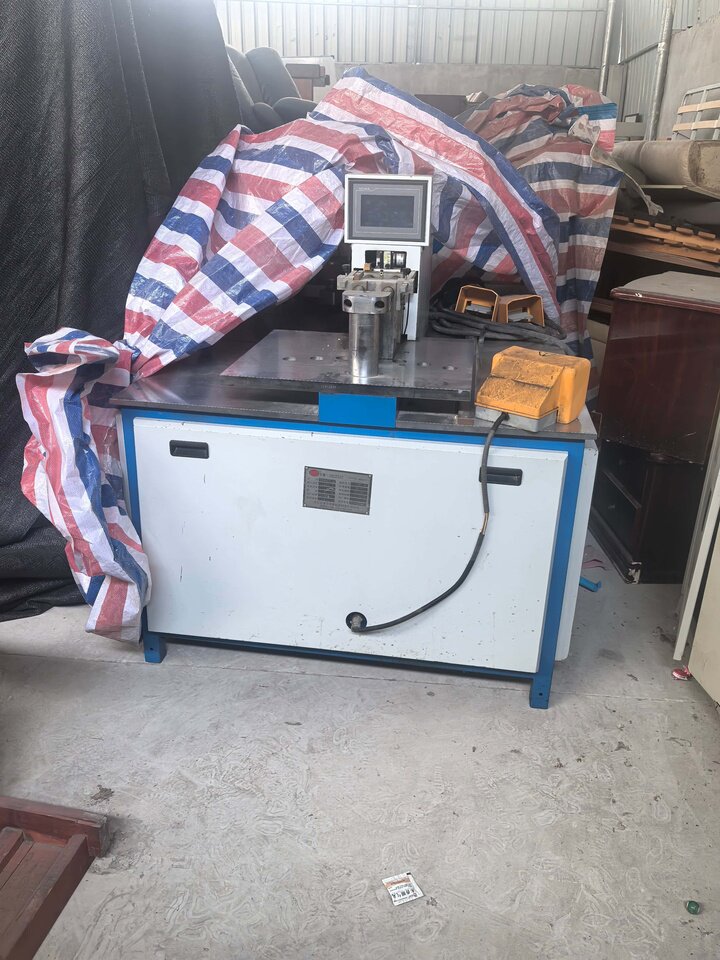 5月7日温州市电力科技公司低压成套开关设备、低压成套无功功率补偿装置等机器设备六套网络拍卖公告