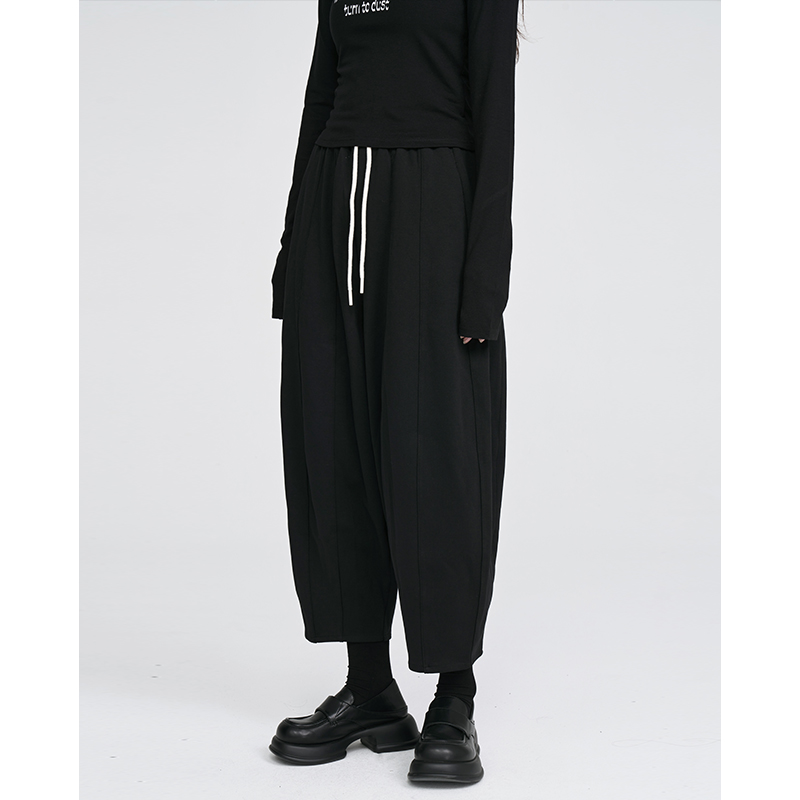 超赞版型显瘦暗黑九分裤