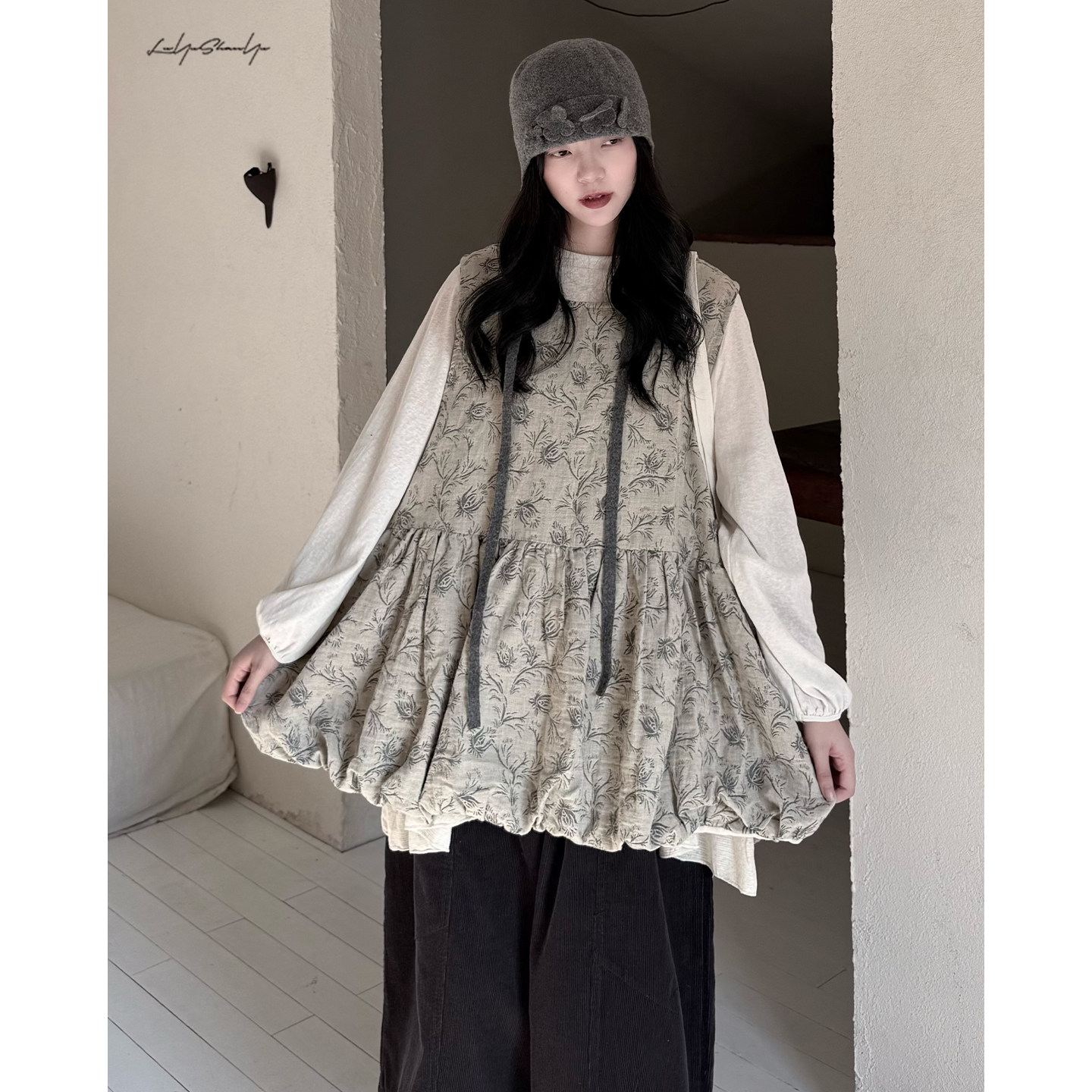 陆与山屿【花叙】麻料色织提花花苞马甲背心小众设计叠穿无袖上衣