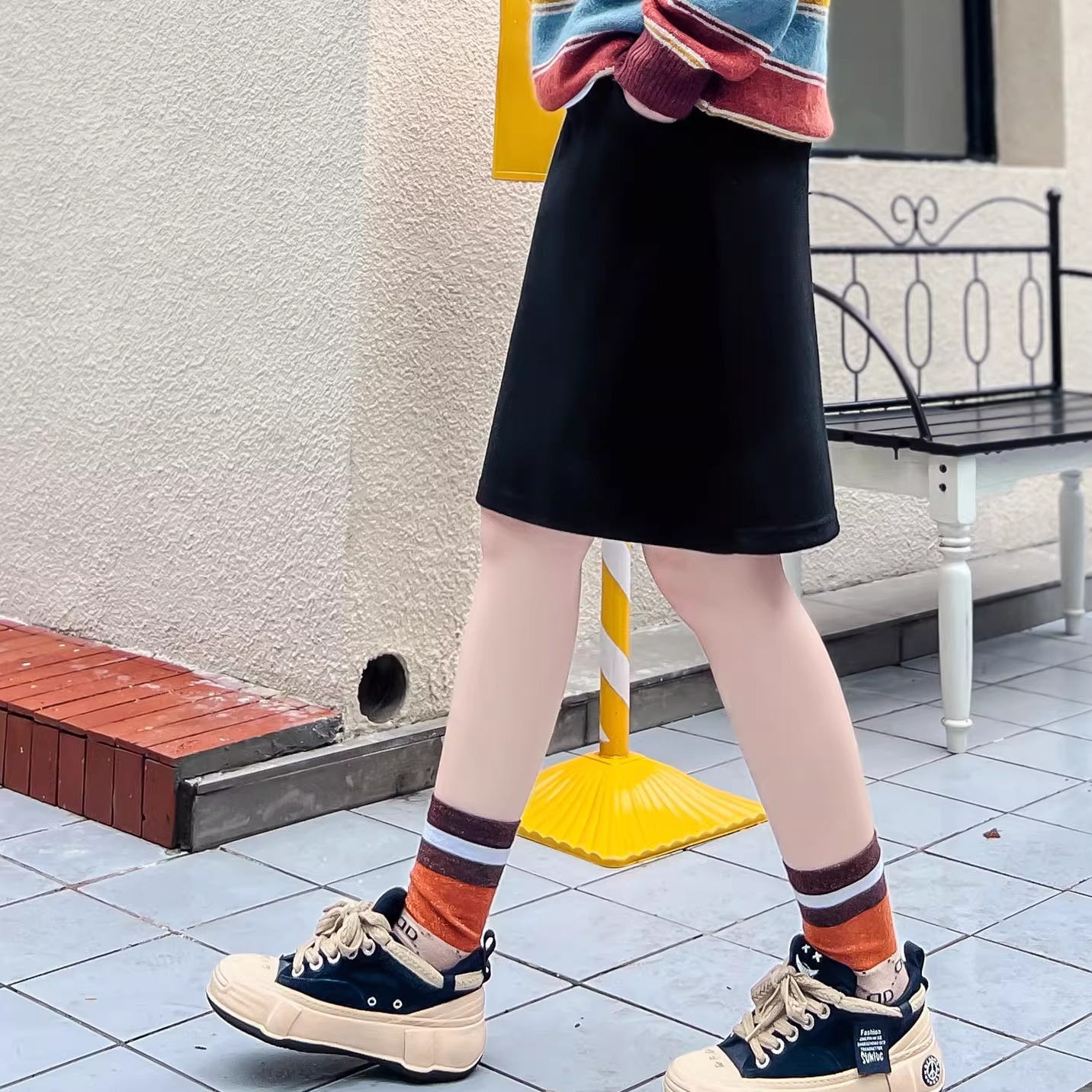 松紧腰插袋直筒及膝中裙 宽松显瘦百搭