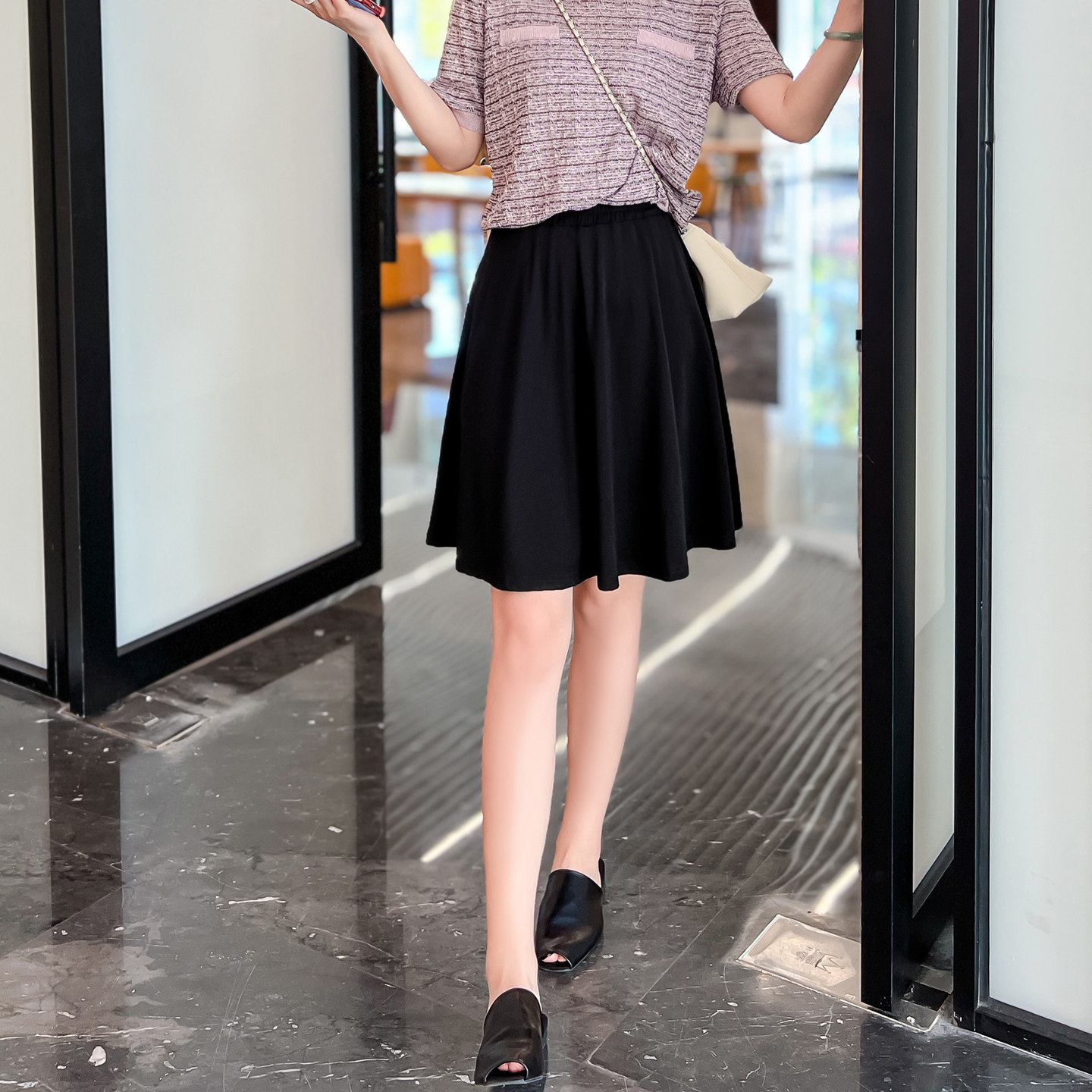 黑色短裙女夏2026新款高腰a字裙半身裙遮肉显瘦梨型身材伯克利裙