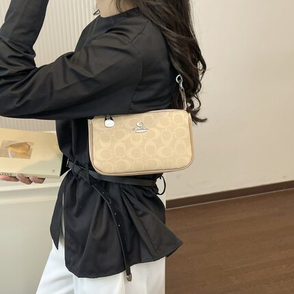 质感小方包2026新款手拎包欧美时尚百搭女包轻奢老花小众单肩斜挎