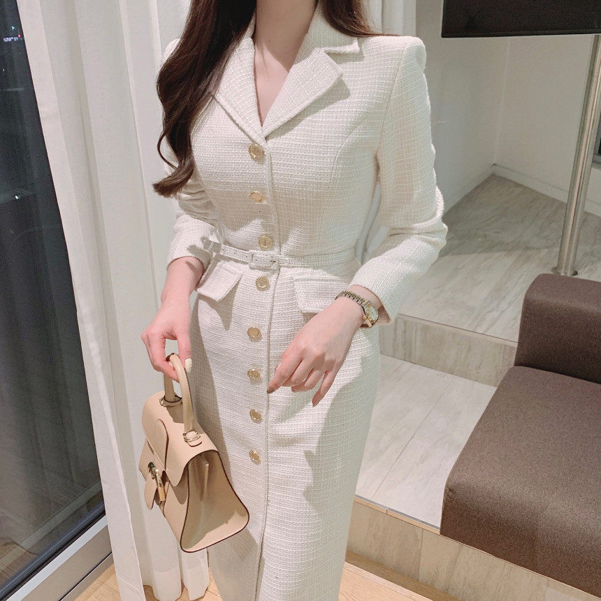 早秋2024新款女法式小香风收腰显瘦气质长袖西装领白色连衣裙hr