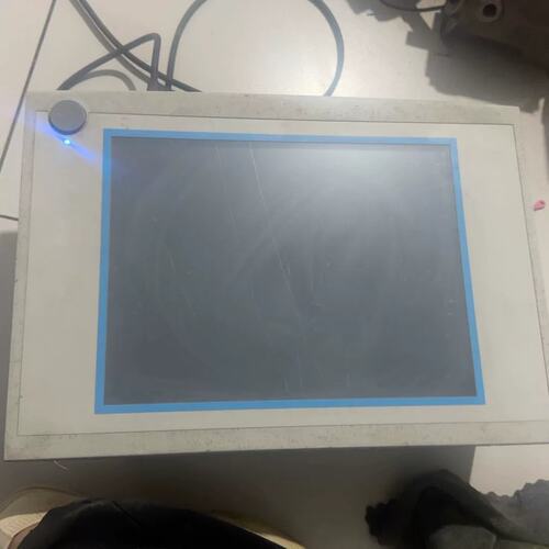 议价研华触摸屏显示器IPPC-6152A，成色如图功能包好维修