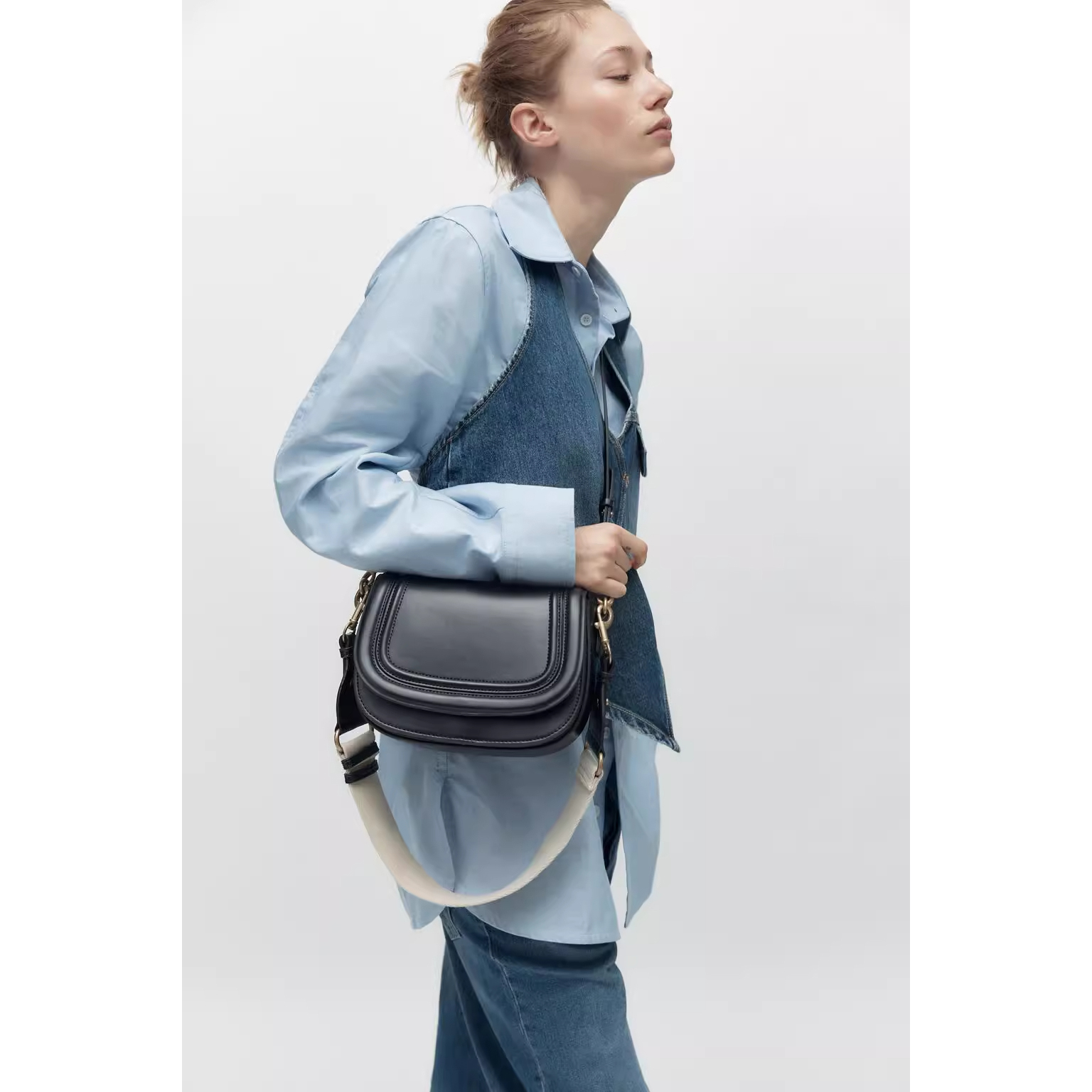 Z家时尚翻盖多肩带马鞍包