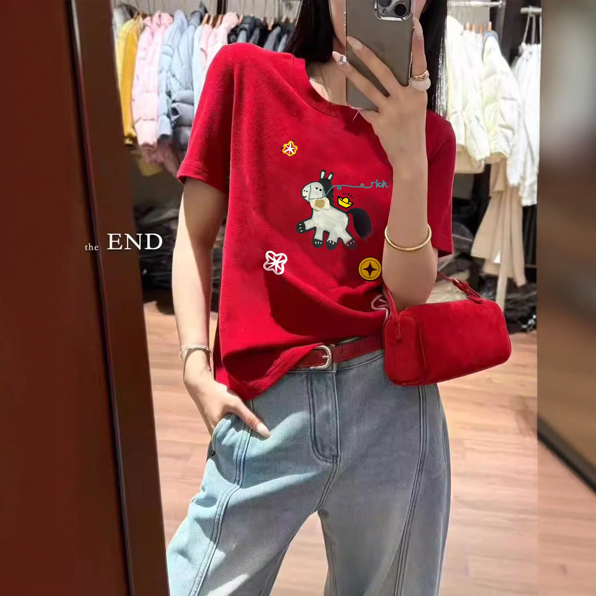 南油欧货2026早春时尚仿刺绣印花短袖T恤女宽松显瘦磨毛休闲上衣