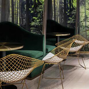 网红北欧奶茶店餐桌椅椅子小圆桌椅组合简约现代家用阳台休闲