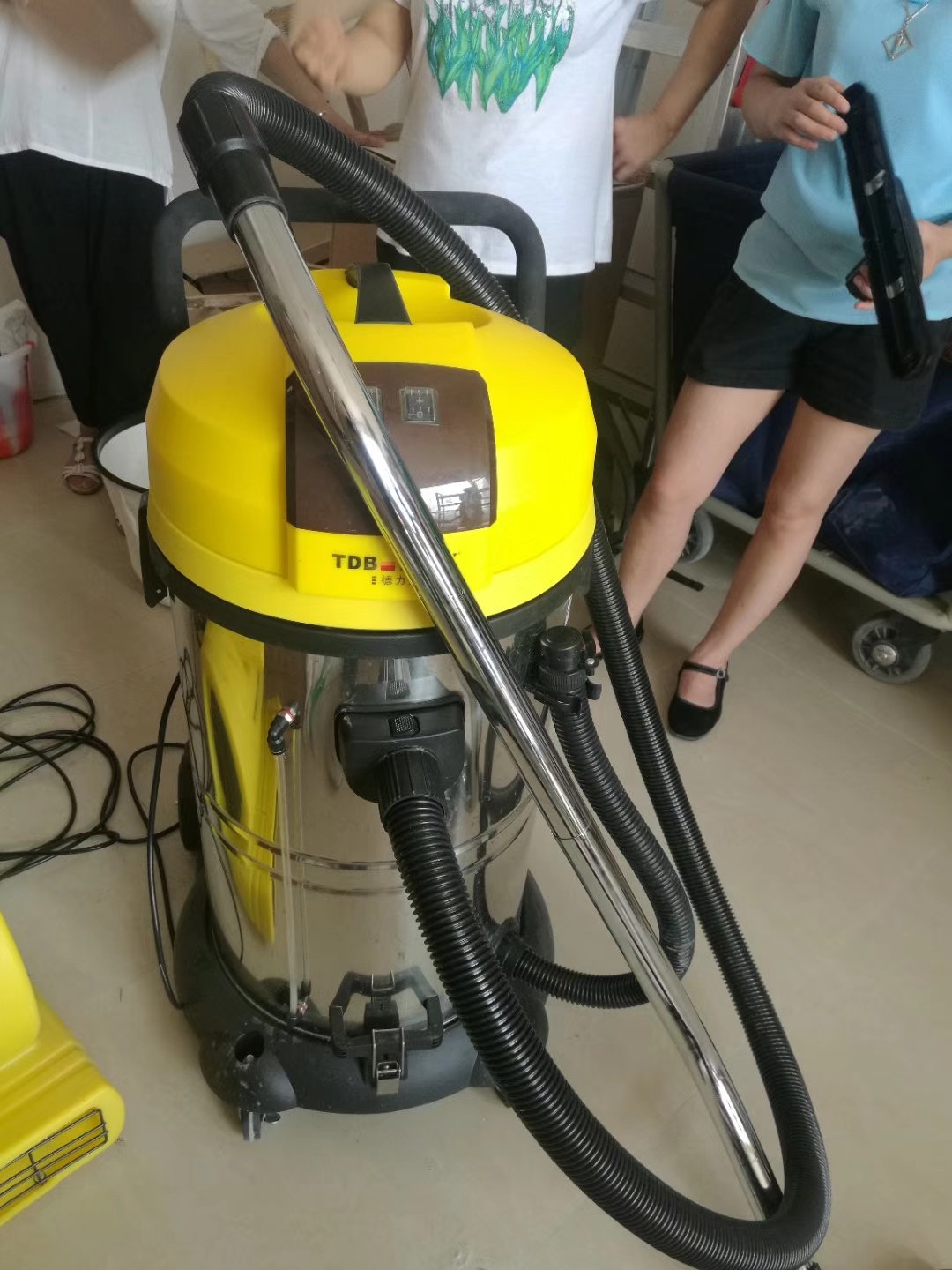 德力士吸尘吸水机TDB-320CT吸尘器大功率强力工展厅样板特价处理
