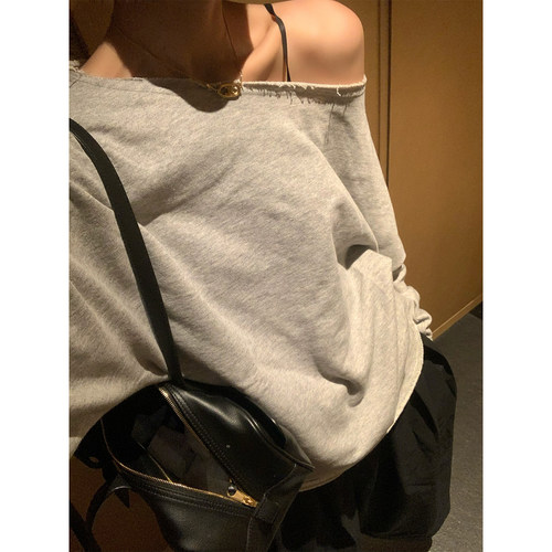 新款百搭显瘦不规则T恤女