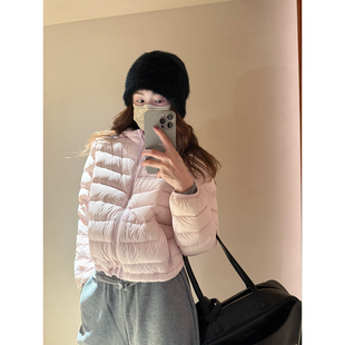 连帽绗缝轻薄羽绒服女 秋冬排骨羽绒服白鸭绒正肩短款 留下 1992