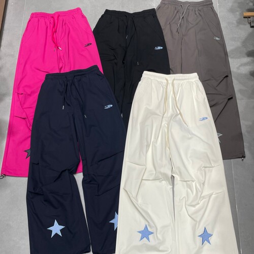 2026春夏新品百搭美式复古星星刺绣宽松阔腿裤高腰显瘦运动长裤女