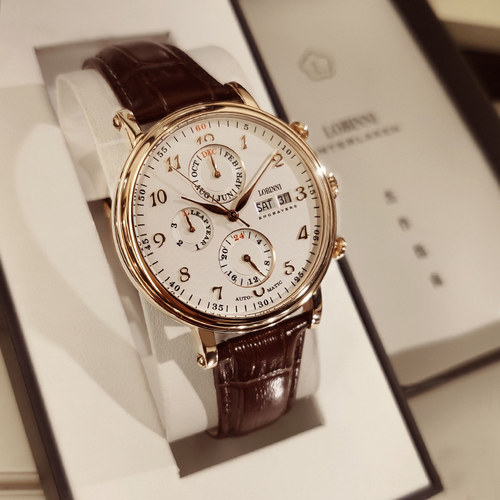 罗宾男士手表品牌防水多功能皮带