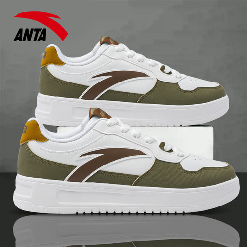 安踏2025新款时尚百搭休闲板鞋