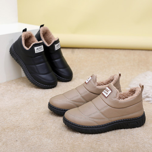 冬季雪地靴女加绒加厚pu皮面保暖女棉鞋防滑软底中老年妈妈棉鞋