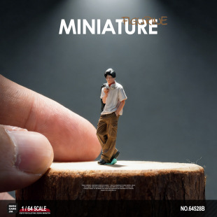 收藏家微缩仿真人偶模型树脂涂装成品小人工装裤男生玩具立体摆件