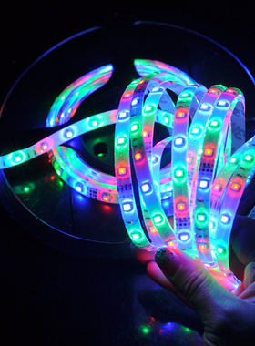 led彩色遥控变色USB灯条三色跑马灯带电池盒氛围灯条5v防水