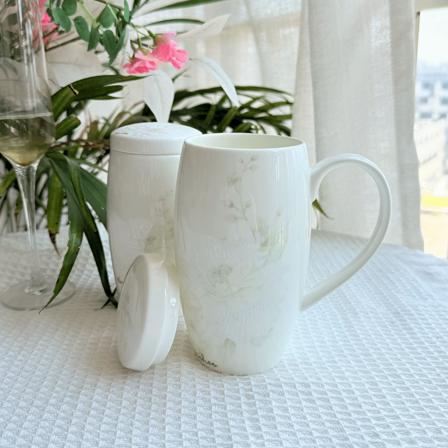 2025新款大容量骨瓷马克杯带盖