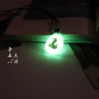 Черная веревочная змея